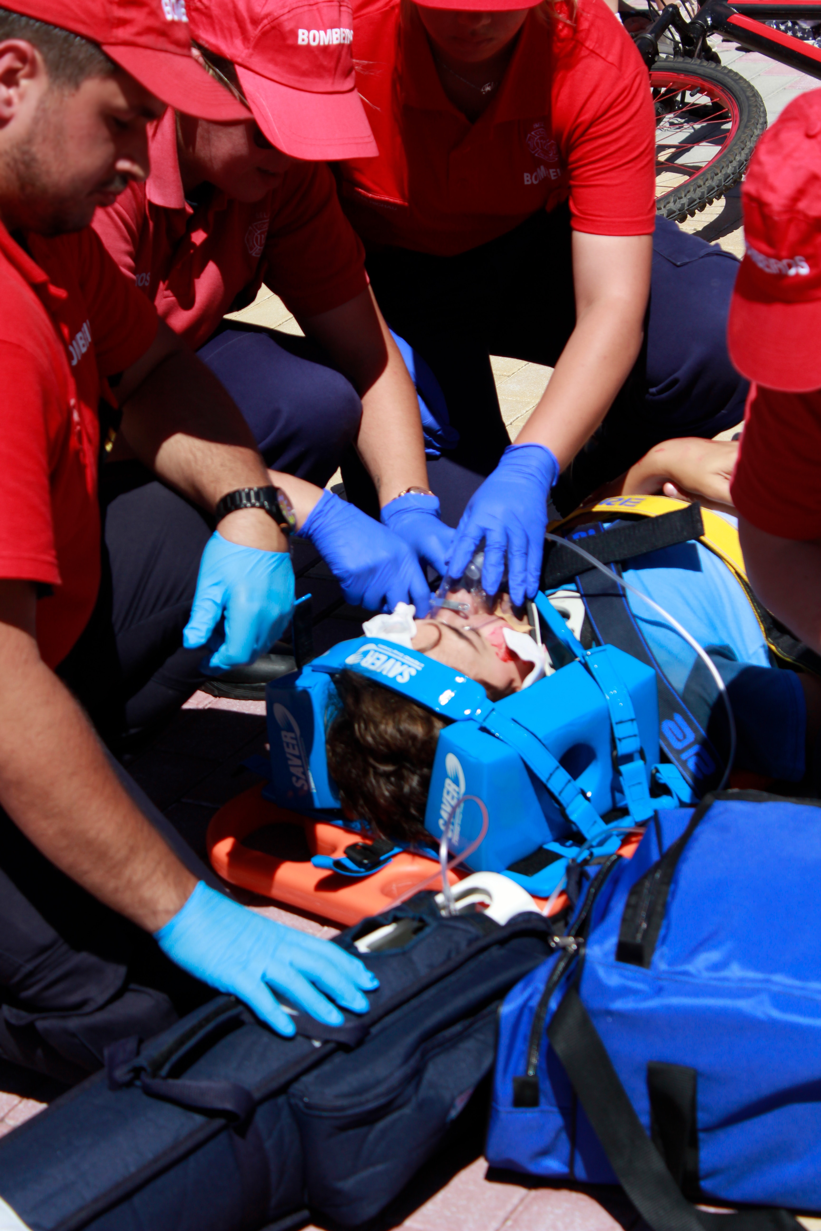 Neck brace simulation